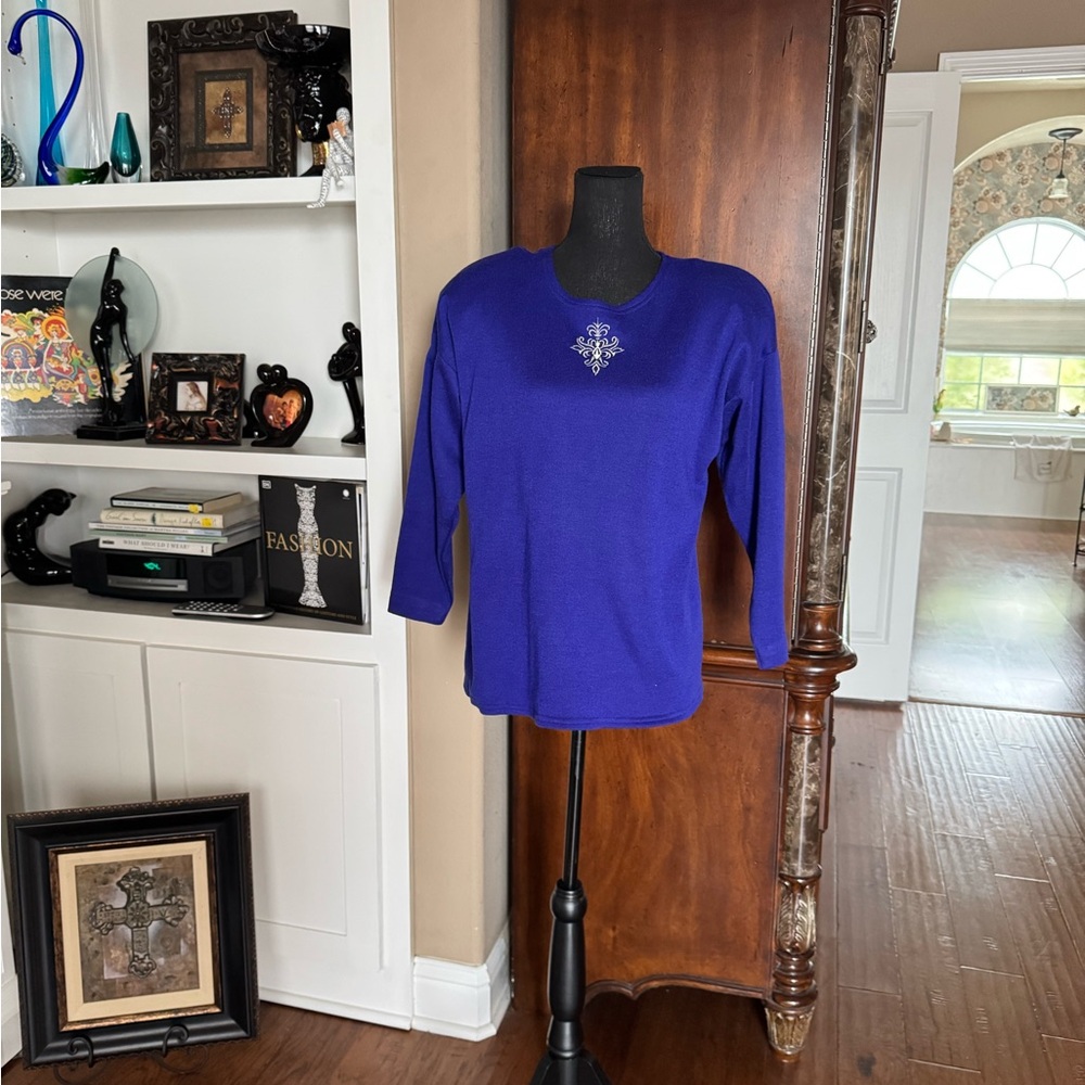 Ali Miles Embroidered Sweater Top